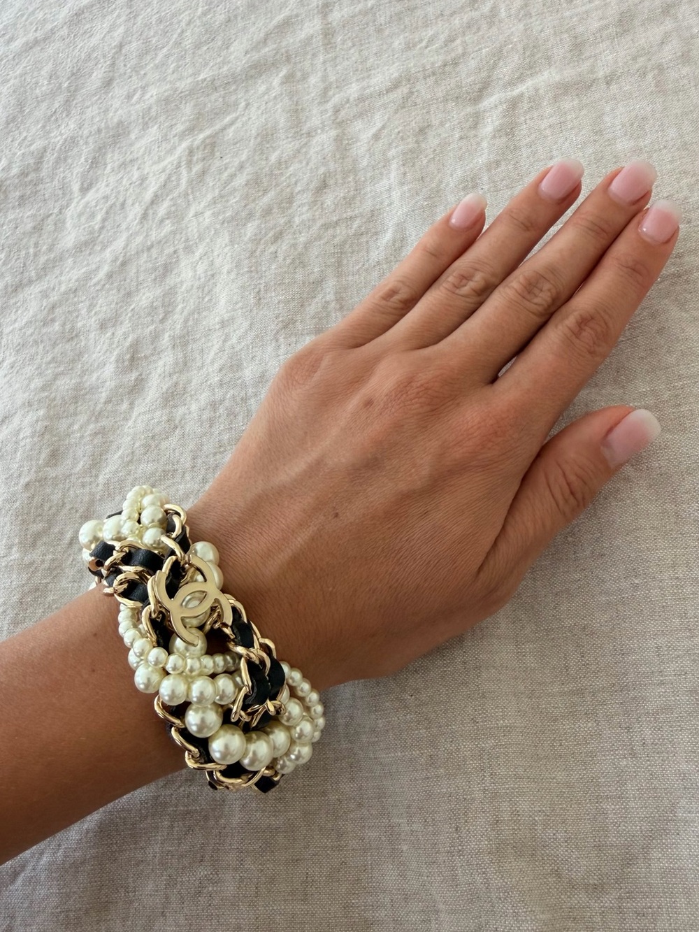 ✨CHANEL Gold, Black & Pearl Braided Logo Bracelet🖤 - Picture 10 of 12